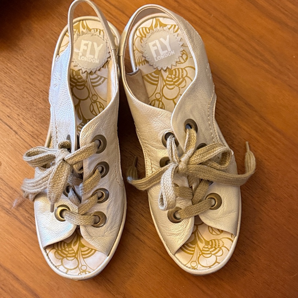 Fly London Cream Leather Lace-Up Open-Toe Sandals